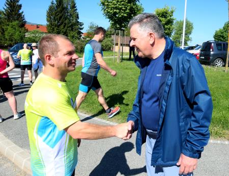 CERKNIŠKI POLMARATON 01 FOTO LJUBO VUKELIČ
